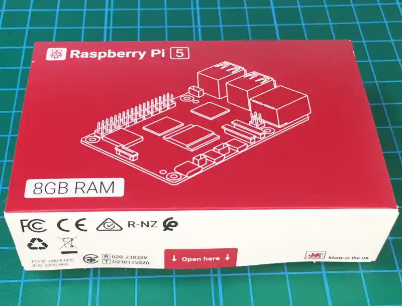 Raspberry Pi 5外観