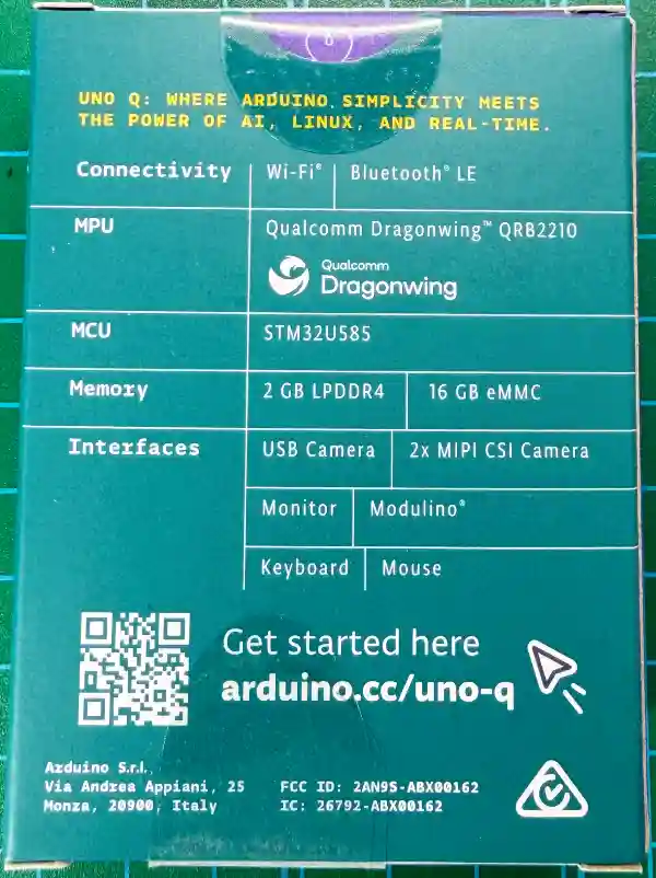 Arduino Uno Q外観 梱包状態